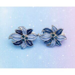 Vintage Cerulean Floral Clip On Earrings | J10